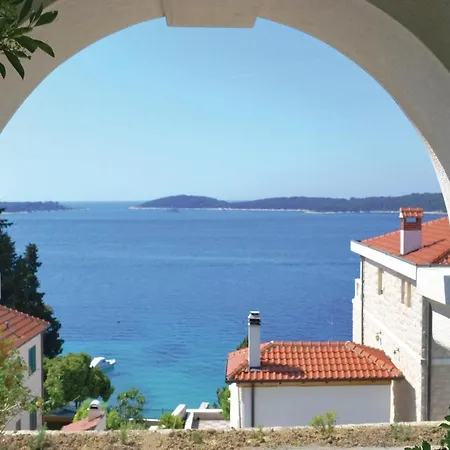 Two-bedroom In Hvar Hvar Town