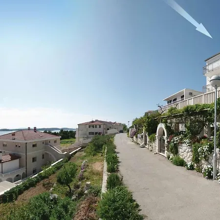 Two-bedroom In Hvar Apartman